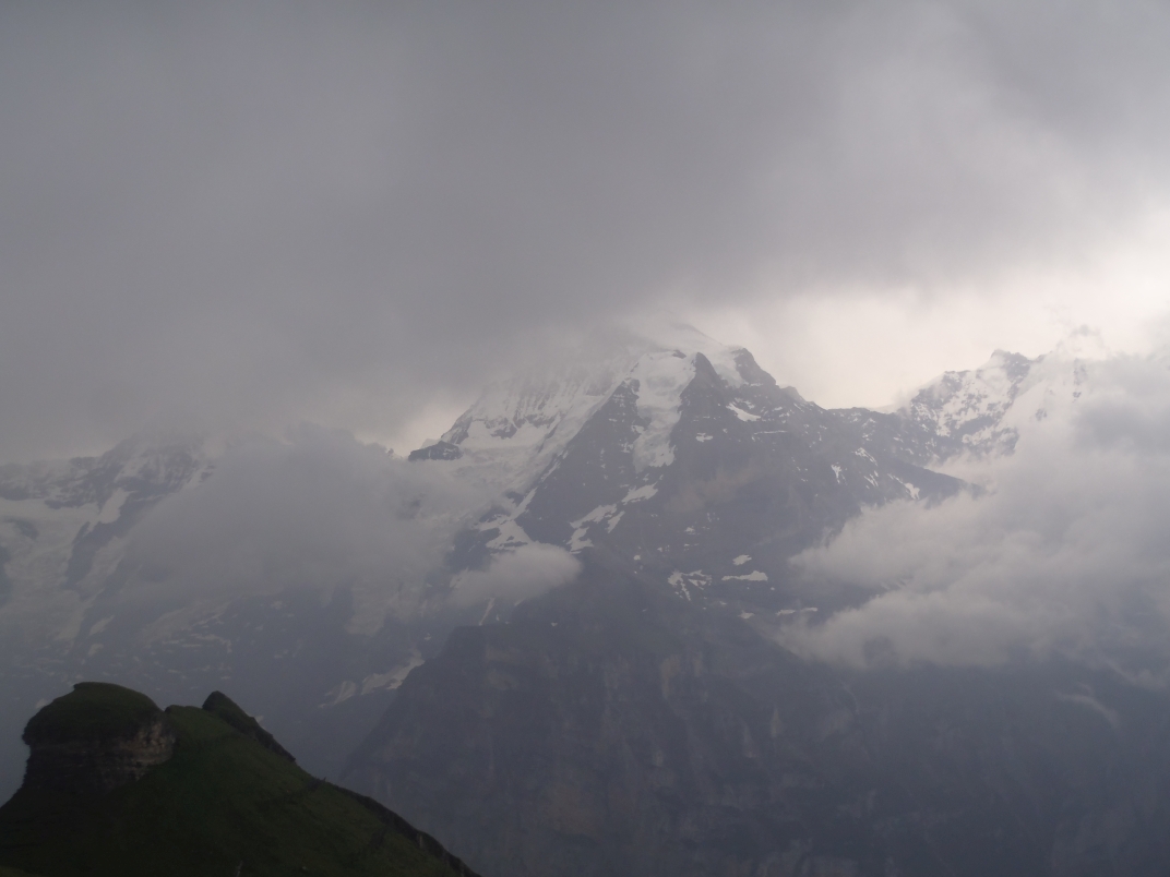 Schilthornhutte View