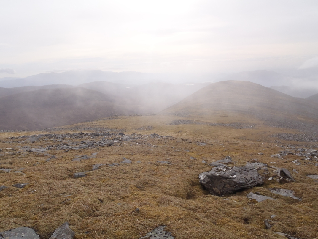 Day 2 - An Coileachan - Meall Gorm - Sgurr Mor - Meall a'Chrasgaidh - Sgurr nan Clach Geala - Sgurr nan Each