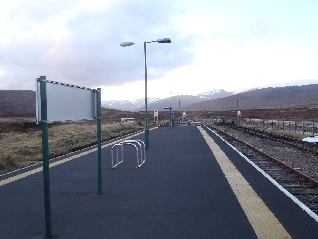 Day 7 - Loch Ossian YHA - Loch Treig then return to Corrour station