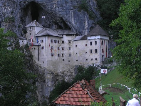 Predjama Castle