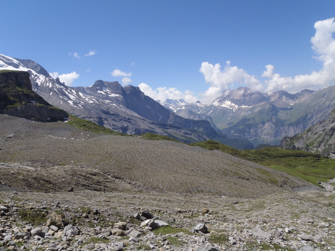 Oeschinensee Gondola - Blumlisalphutte