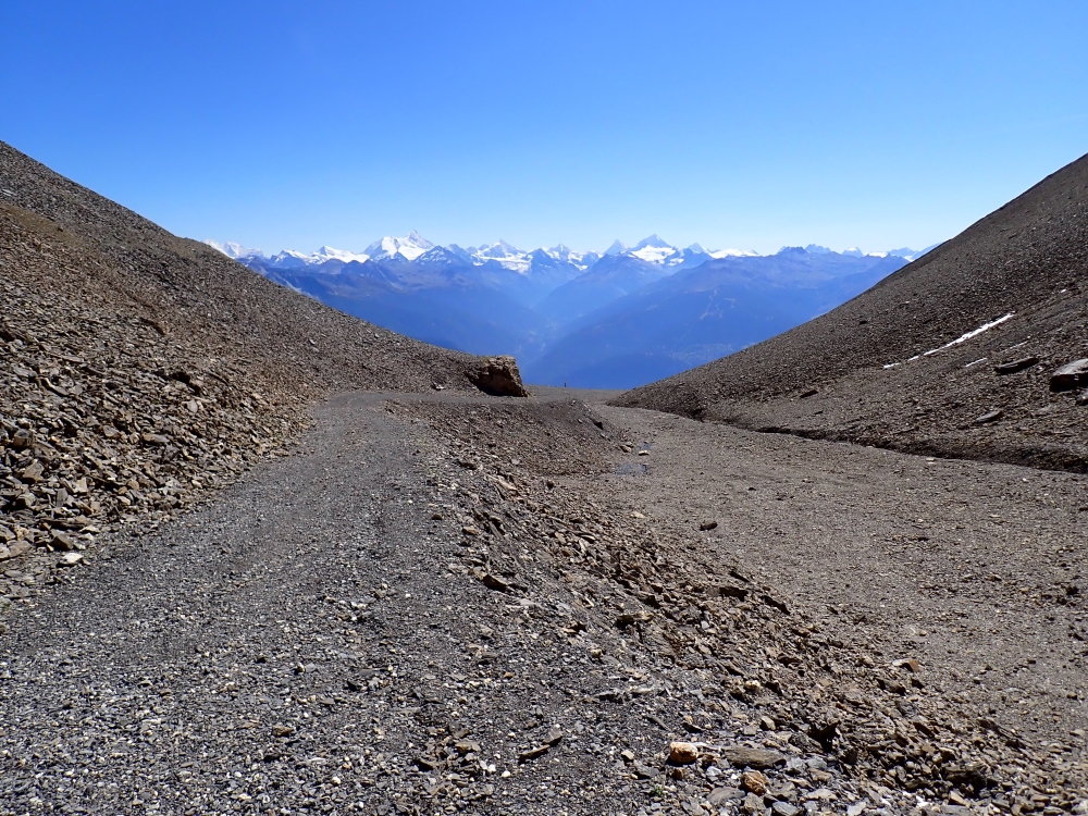 Day 4 - Pointe de la Plaine Morte - Se Mort Tothore - Mont Bovin - Tubang - Cabane Des Violettes