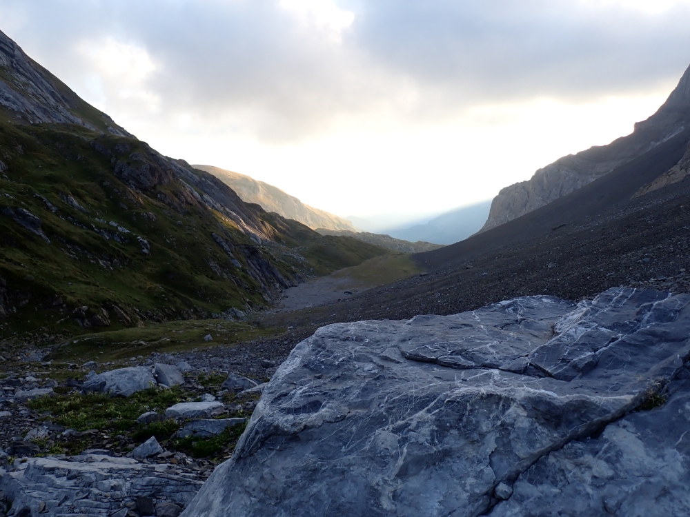 Day 7 - Wildhornhutte - Tungelpass = Stublenipass - Betelberg - Lenk
