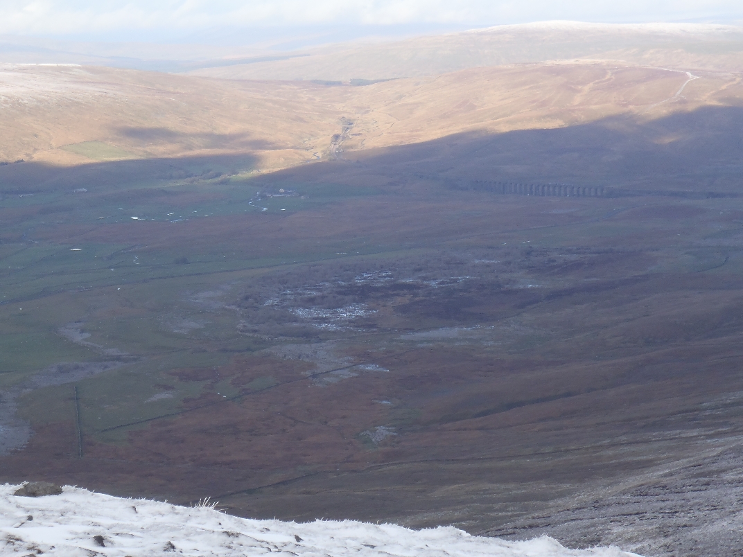 Ribblehead - Whernside - Ingleborough - Ribblehead