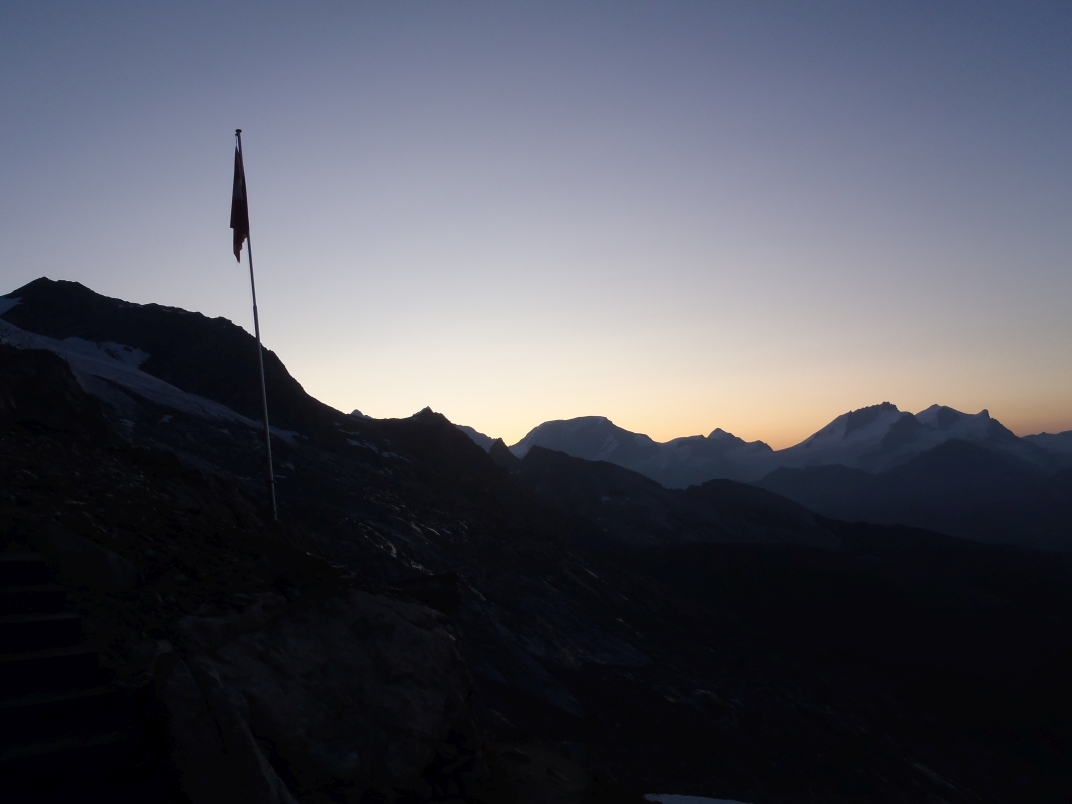 Day 5 - Rothornhutte - Trift - Schonbielhutte
